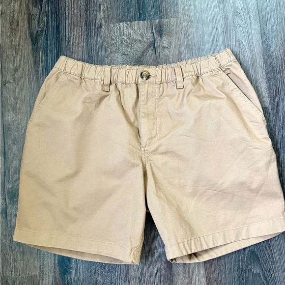 Men's Tan Shorts Chubbies Men’s Brown Casual Shorts Size Large 7” Inseam - Picture 1 of 8